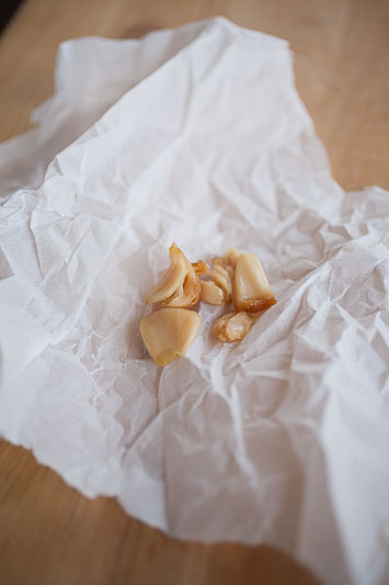 Roasting savory yet sweet garlic at home is simple!