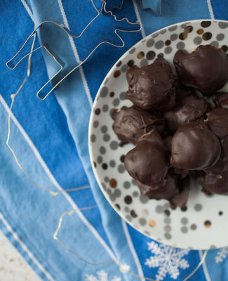Flurries of Flour's no-bake Mexican hot chocolate cookie dough truffles